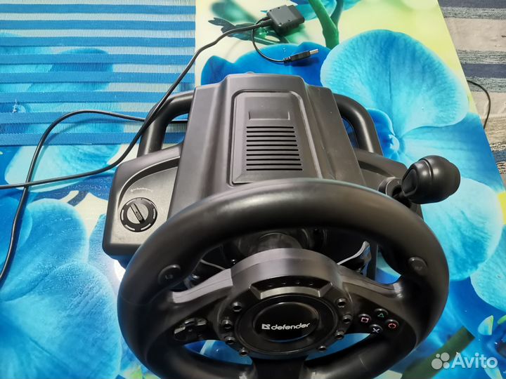 Продам руль Defender forsage drift gt