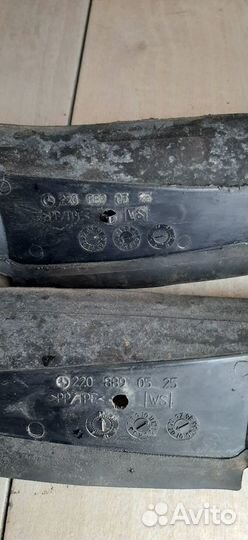 Пыльник переднего крыла Mercedes S-Class W220