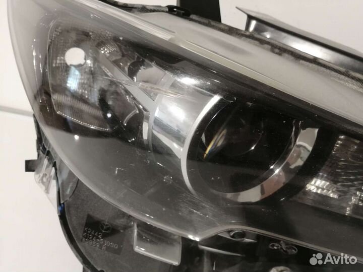 Фара передняя правая Mazda CX-5