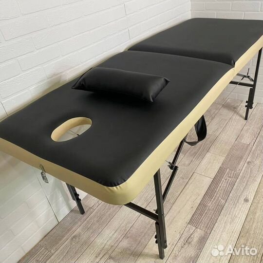 Массажный стол с двойным поролоном и регулировкой
