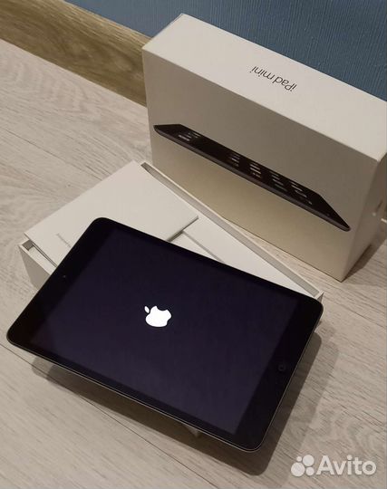 Apple iPad mini 2 Retina