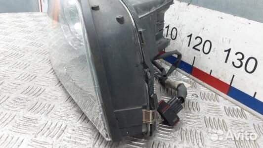 Фара правая volvo XC90 1 (76F02MU01)