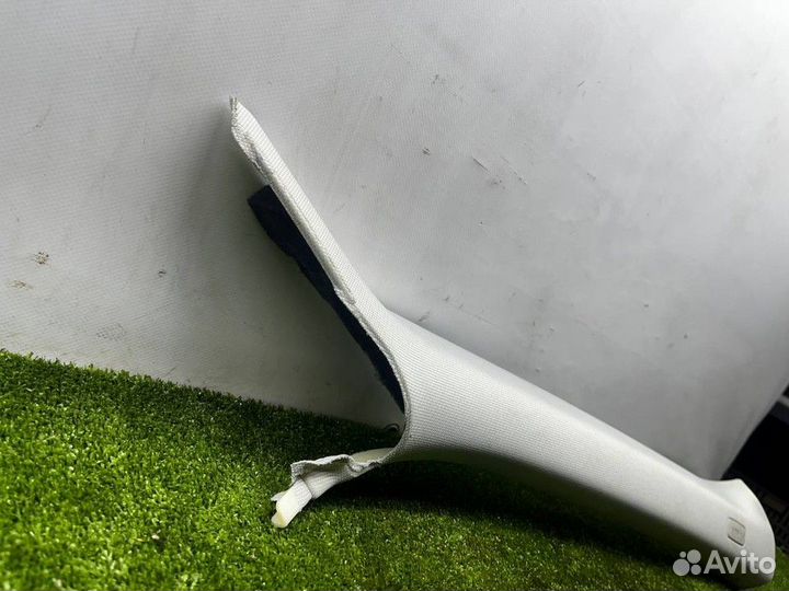 Обшивка стойки передней правой (накладка) Audi A4 B8 8K0867234