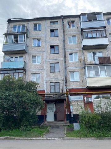 2-к. квартира, 45 м², 3/5 эт.