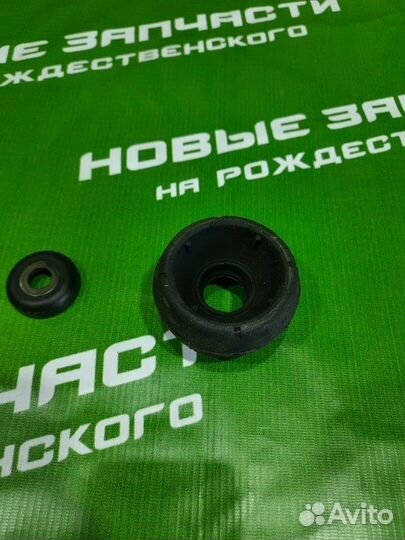 Опора амортизатора передняя Volkswagen Golf