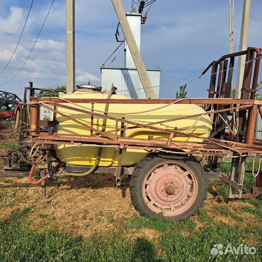 Опрыскиватель Ростсельмаш RSM TS-3200, 2001