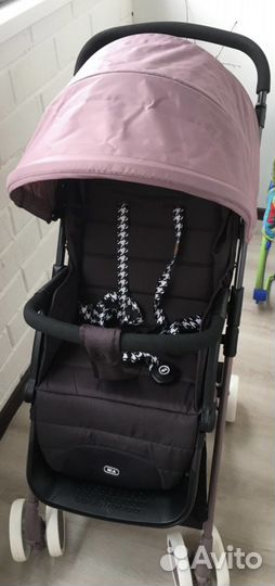 Коляска прогулочная книжка