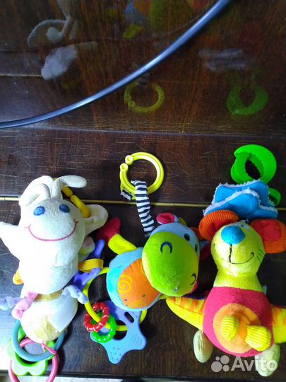 Развивающие игрушки для малышей