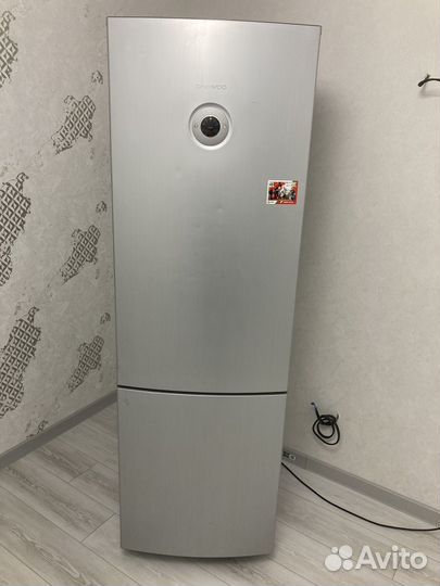 Холодильник ноуфрост