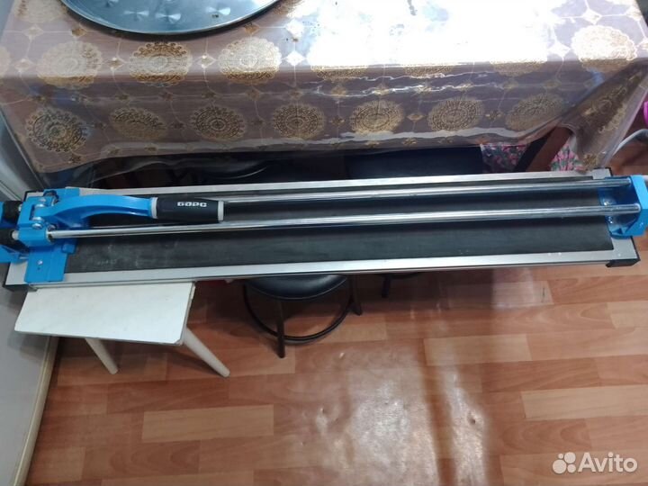 Плиткорез ручной