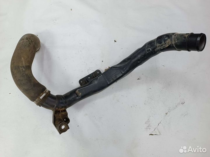 Патрубок интеркулера VW Tiguan 2.0