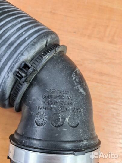 Патрубок воздушного фильтра Kia Carnival 4 D4HE