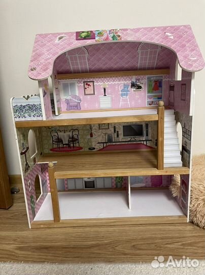 Кукольный домик