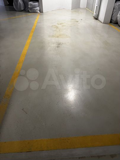 Машиноместо, 24 м²