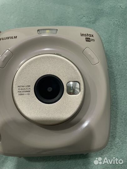 Фотоаппарат instax sq20
