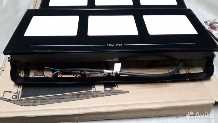 Светодиодный прожектор 150 вт