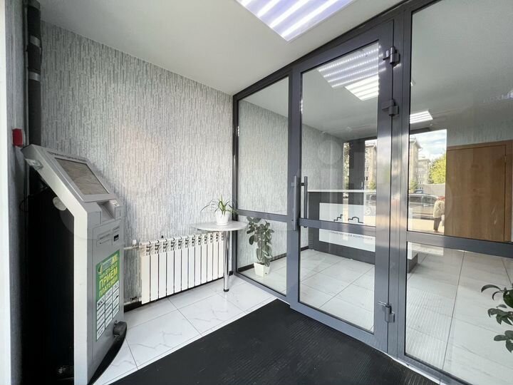 Свободного назначения с отдельным входом 94 м2