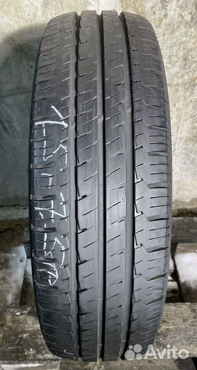 Hankook Vantra LT RA18 215/75 R16C
