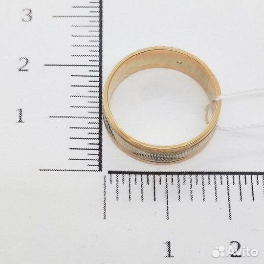 Золотое обручальное кольцо с бриллиантом 0р