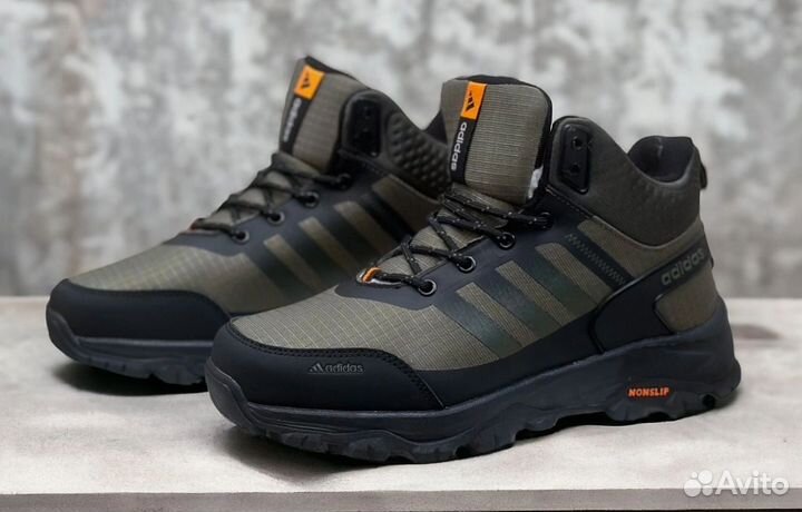 Кроссовки Adidas мужские зимние