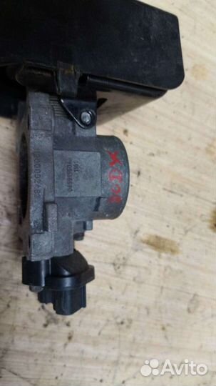 Додж stratus 2.4 дроссельная заслонка