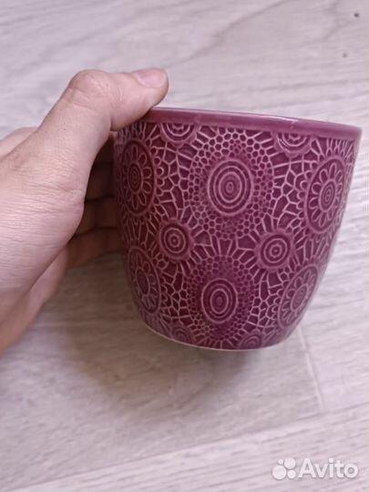 Горшок керамический, пластиковый