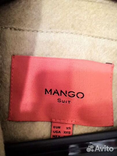 Пальто Mango