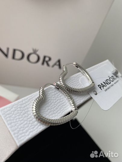 Серьги Pandora Сердца