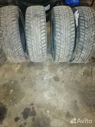 Marcher R-4 235/65 R17