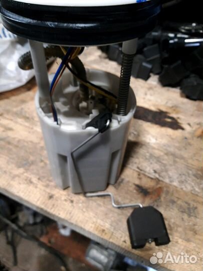 Топлевный насос polo sedan 5 rapid