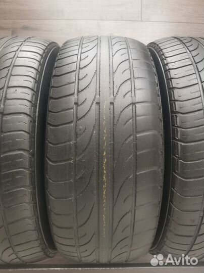 GT Radial Champiro 128 235/60 R16 100H
