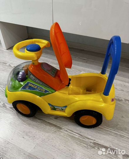 Машинка-каталка