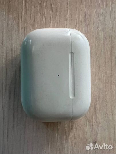 Кейс наушников AirPods Pro 1