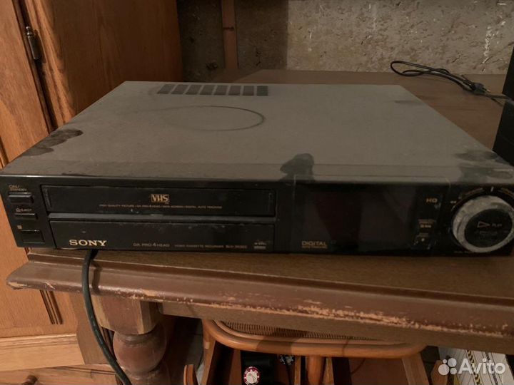 Видеомагнитофон