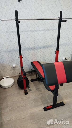 Стойки и скамья