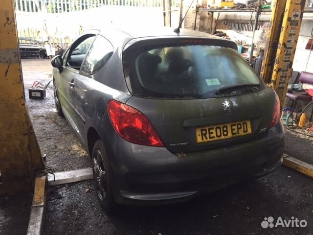 Разбор на запчасти Peugeot 207