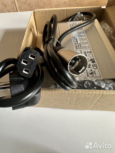 Зарядное устройство для литиевых аккумуляторов 48в