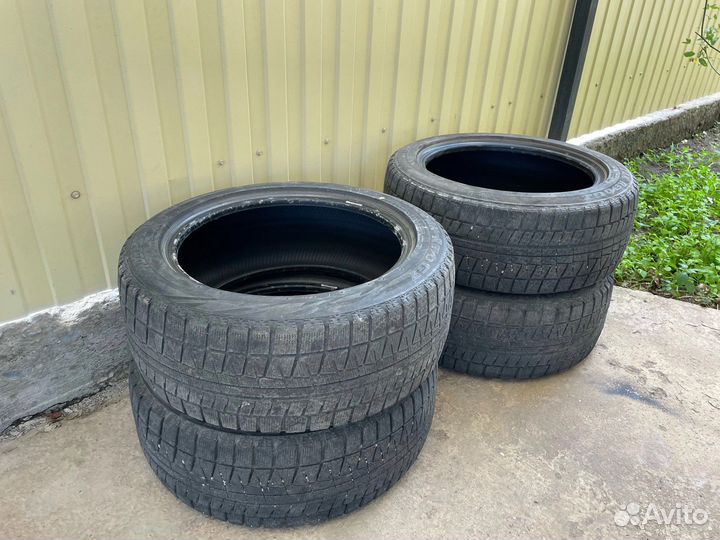 Bridgestone Blizzak Revo GZ 225/50 R17 94S