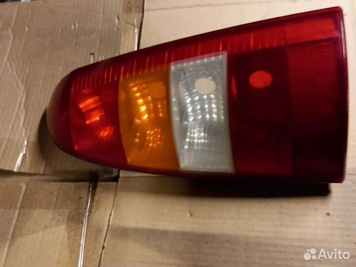 Опель астра G универсал задний правый фонарь