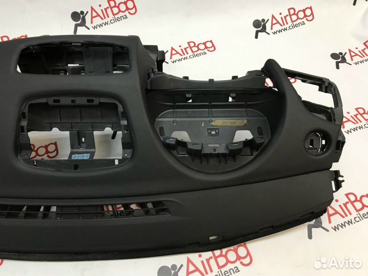 Торпедо панель приборов Renault Fluence арт.:1