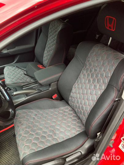 Перетяжка салона автомобиля