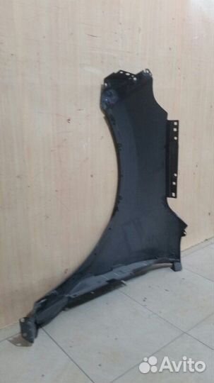 Крыло правое переднее правое Ford Explorer 5 U502