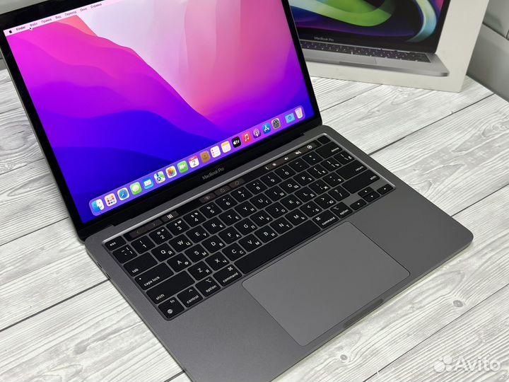 Apple MacBook Pro 13 2022 m2 8/512 + чехол 52 цикл