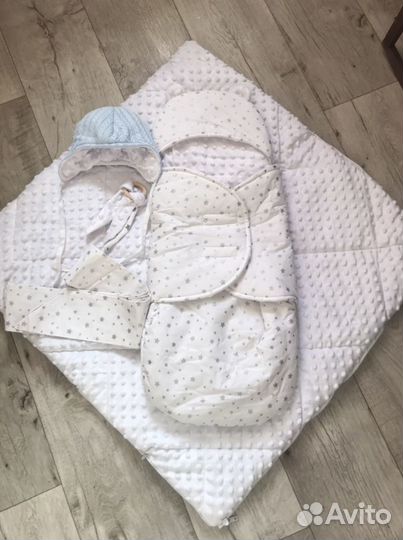 Конверт на выписку могу привезти