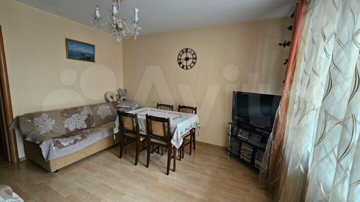 3-к. квартира, 80,7 м², 2/5 эт.