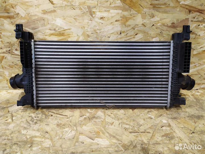 Интеркулер Опель Астра J