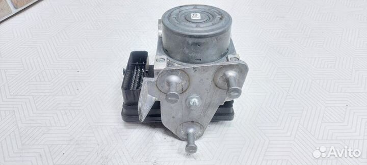 Блок управления тормозами/насос ABS Mercedes-Benz