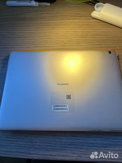 Планшет huawei mediapad M3 lite 10