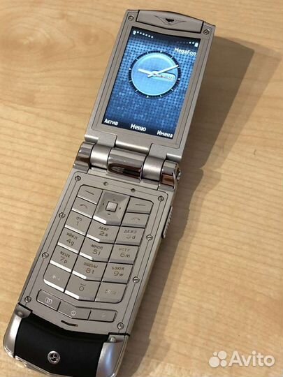 Телефон Vertu Ayxta
