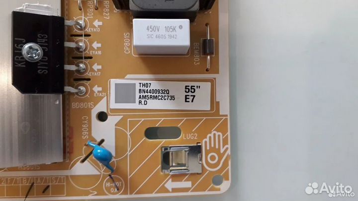 Разбор Samsung UE50RU7410